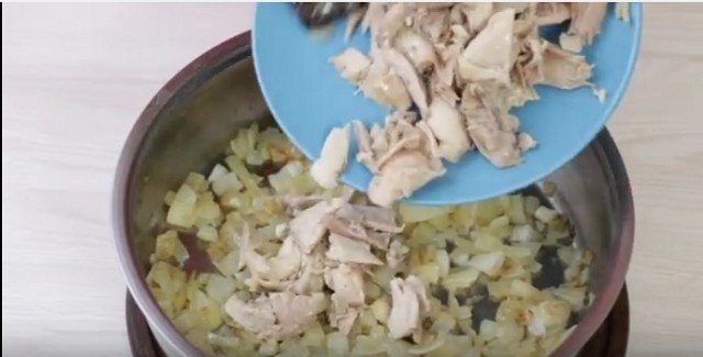 Грузинский суп харчо из баранины.