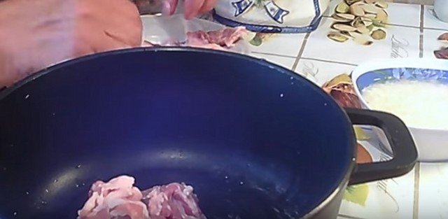 Грузинский суп харчо из баранины.