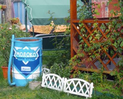 Готовые шаблоны трафаретов. Разрисованные бочки в сад