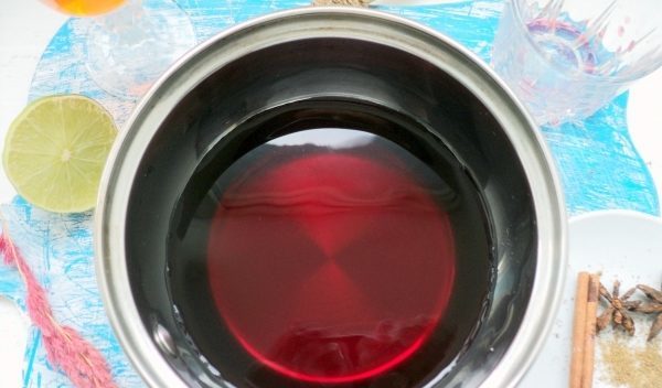 Как сварить глинтвейн из вина. Как варить глинтвейн дома из красного вина.