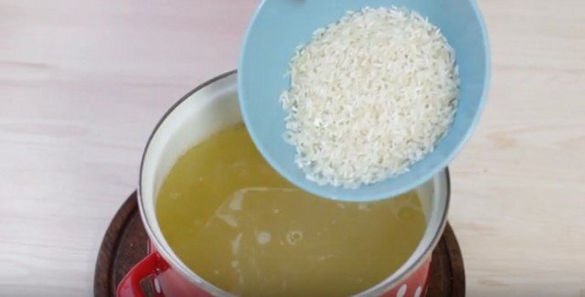 Грузинский суп харчо из баранины.
