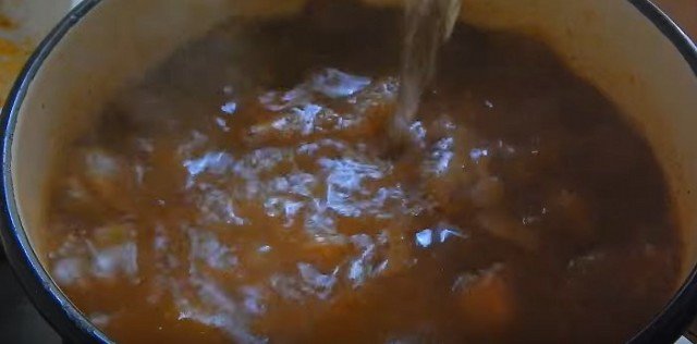 Грузинский суп харчо из баранины.