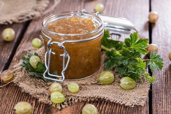 Варенье из красного крыжовника без варки. Варенье из крыжовника с апельсинами. Видео рецепт приготовления крыжовникового варенья с добавлением лимона и апельсина