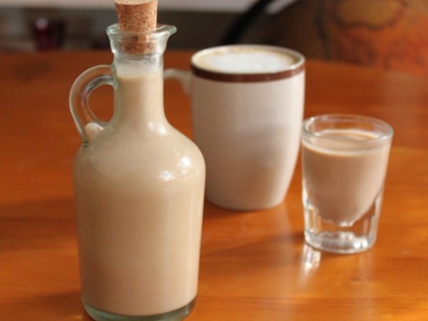 Бейлис из водки. Рецепты домашних ликеров со сгущенкой и водкой